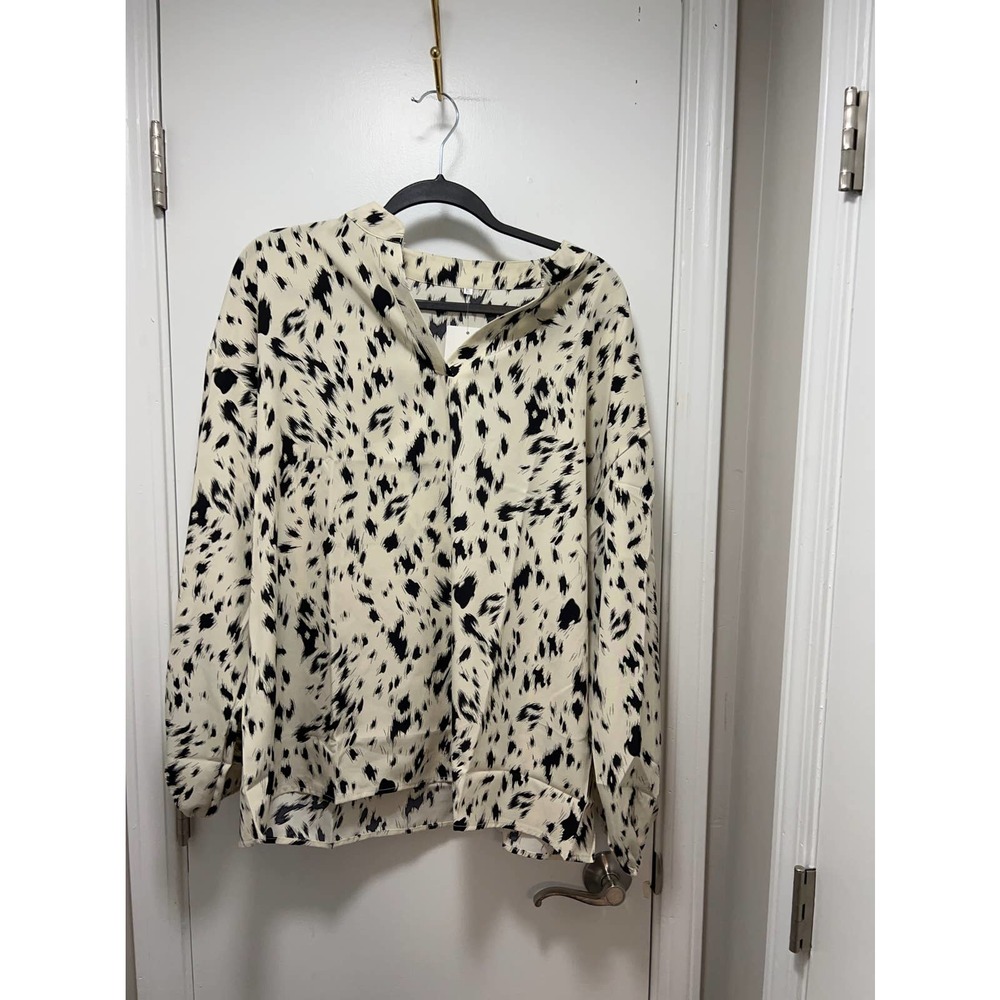 *La Mode Women’s Black /Cream Long sleeve Blouse